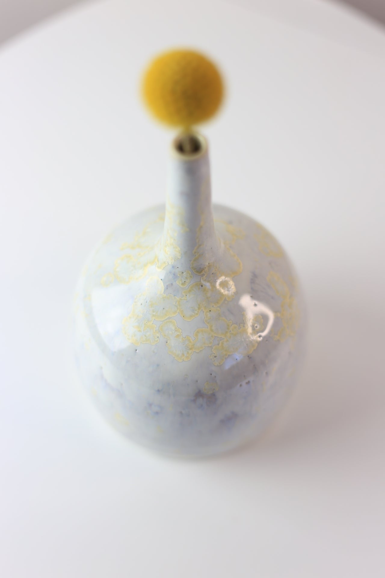 Long Neck Ivory Crystal Bud Vase