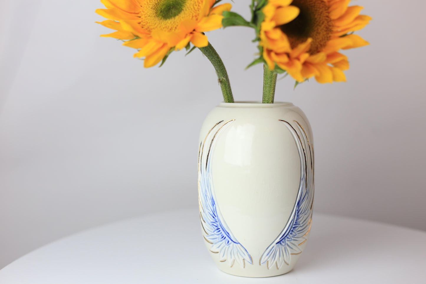 22 K gold Angel wing porcelain vase