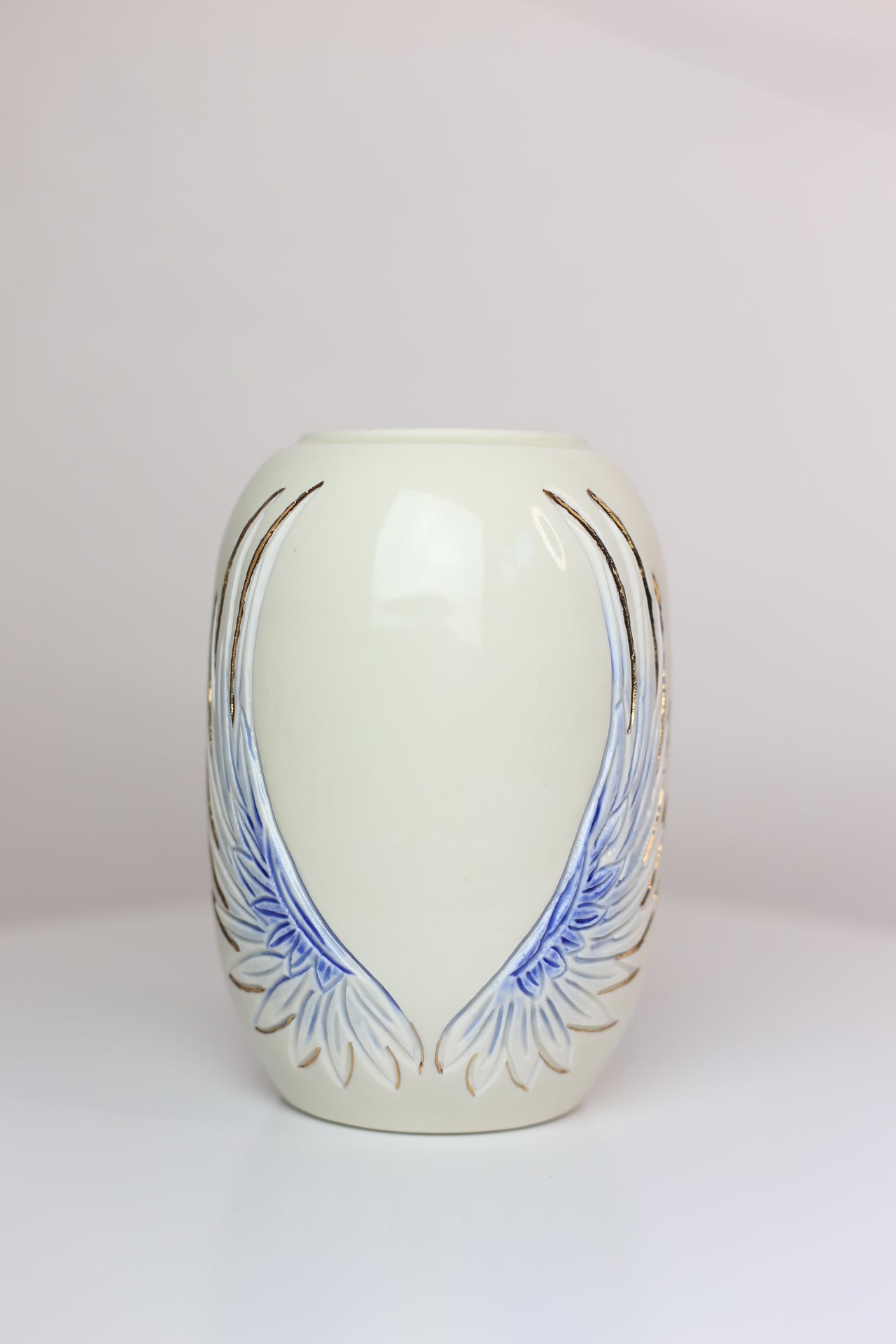 22 K gold Angel wing porcelain vase