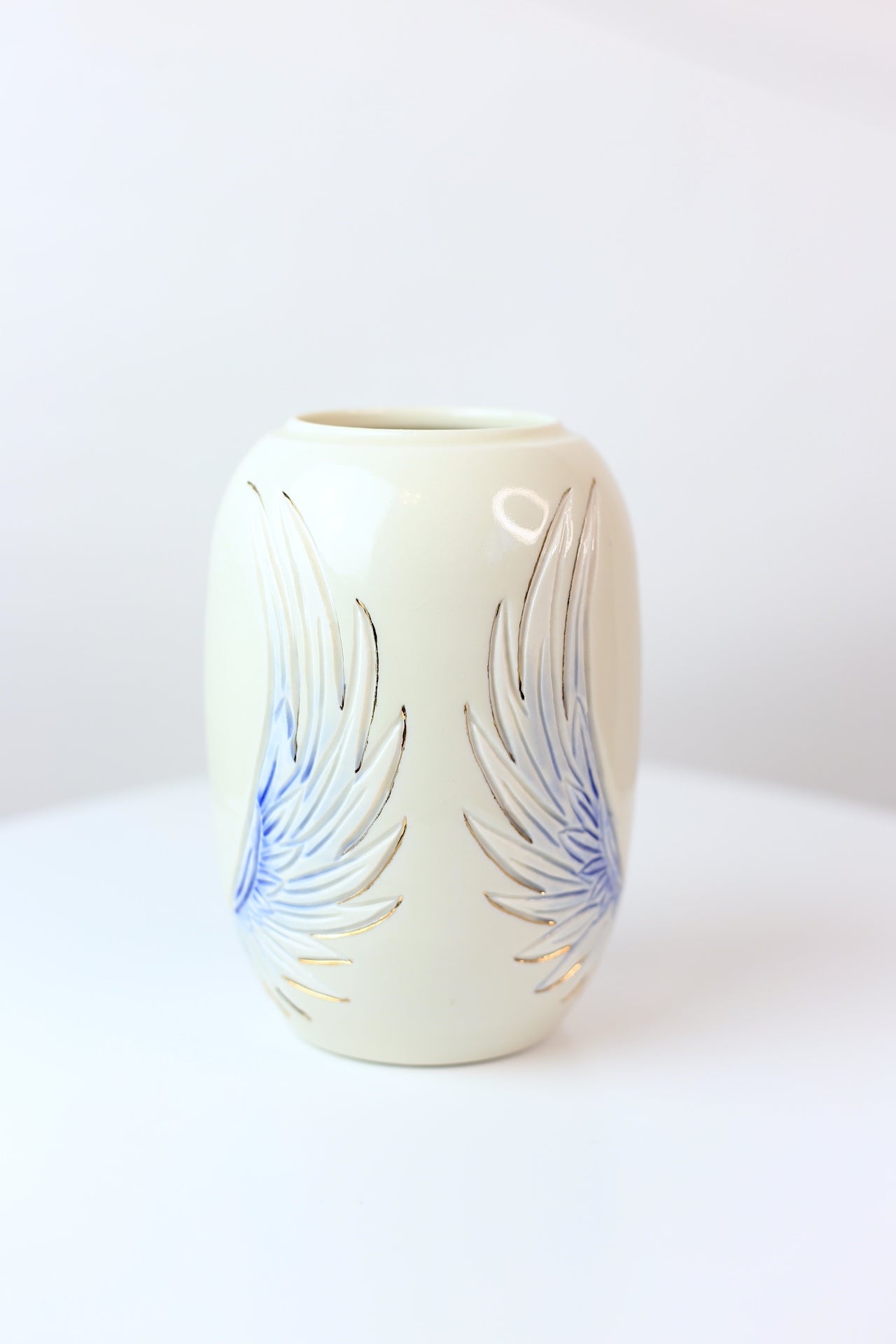 22 K gold Angel wing porcelain vase