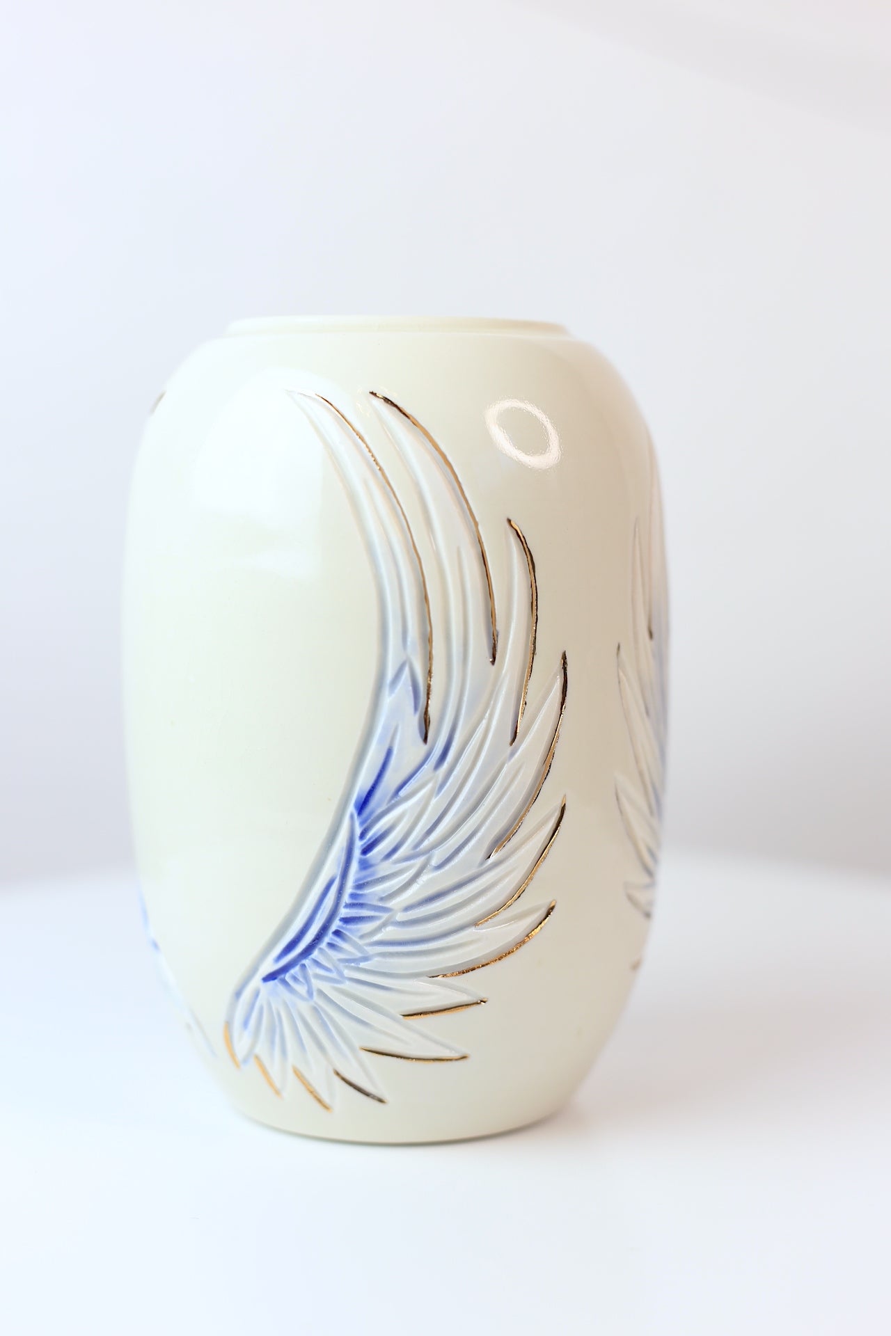 22 K gold Angel wing porcelain vase