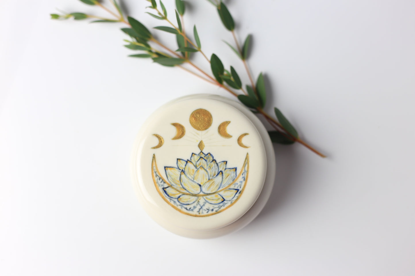 Locus and moon porcelain Jewelry jar #69