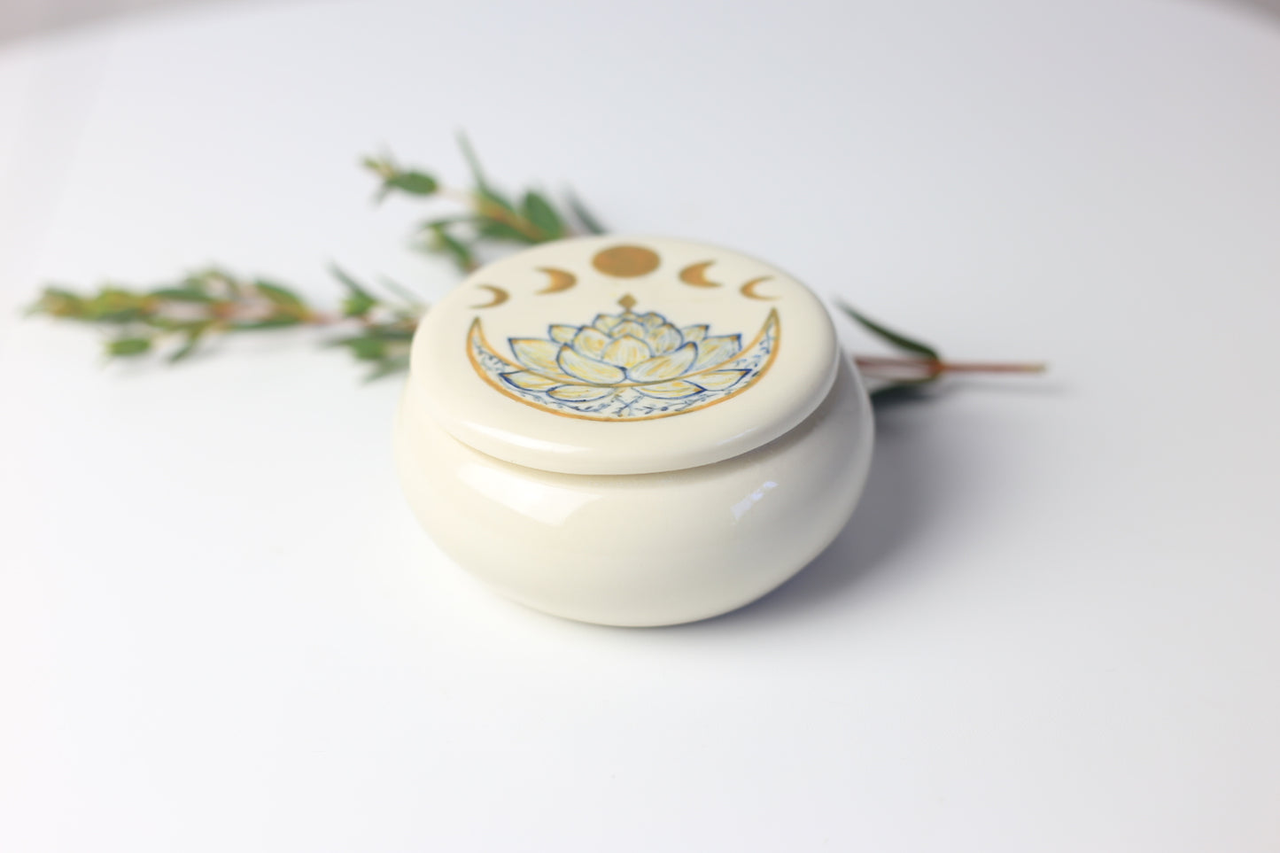 Locus and moon porcelain Jewelry jar #69