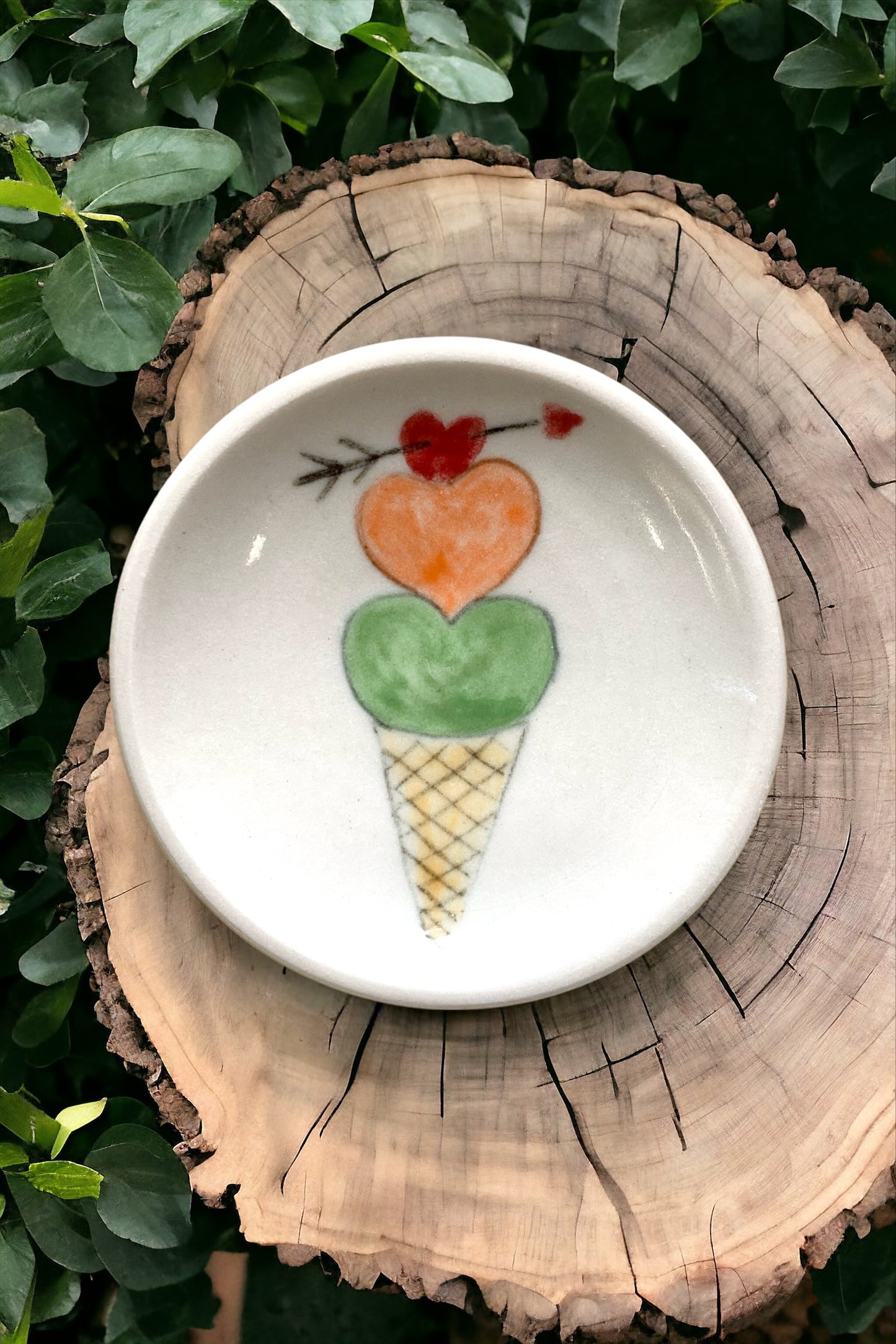 Hand painted mini porcelain dishes