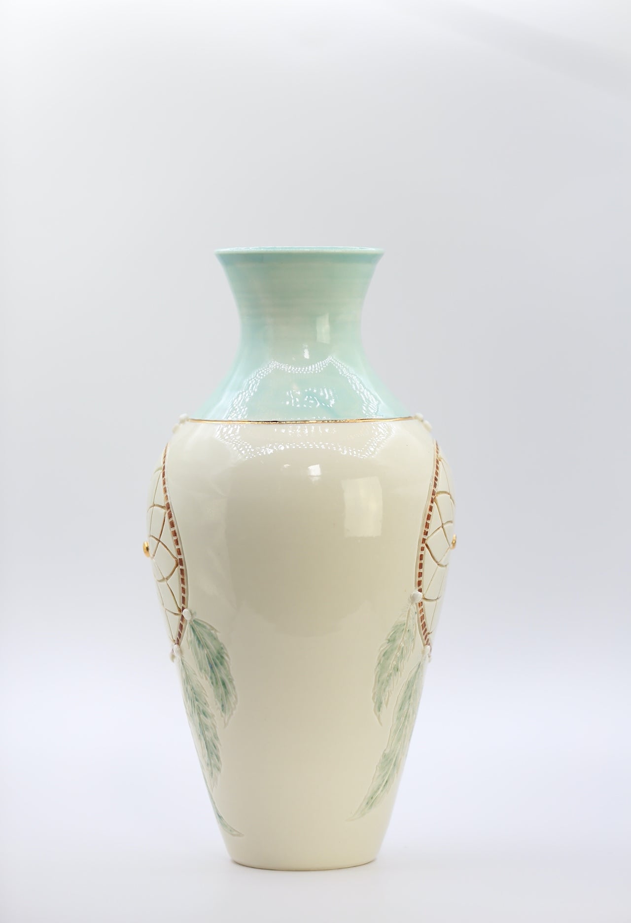 Dreamcatcher Porcelain Vase w/ 22 K Gold, handmade vase