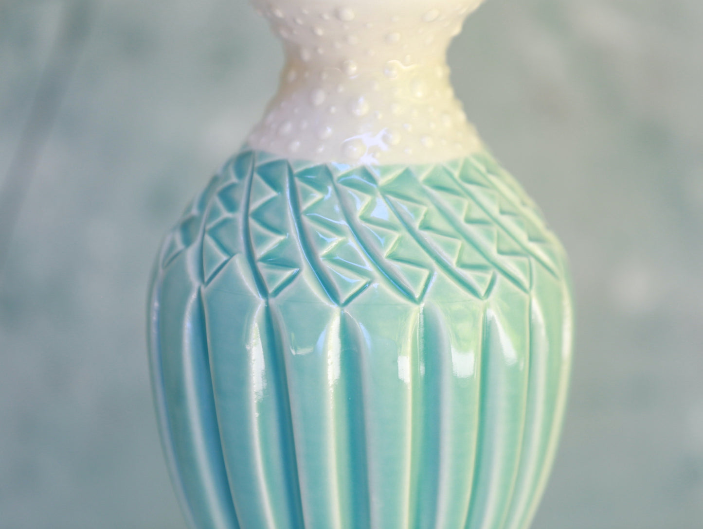 Porcelain Vase with Deep Carvings and Dots in Turquoise and White