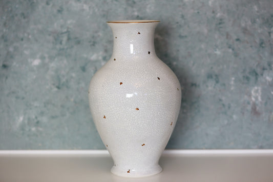 Large porcelain vase with white crackle and gold accent