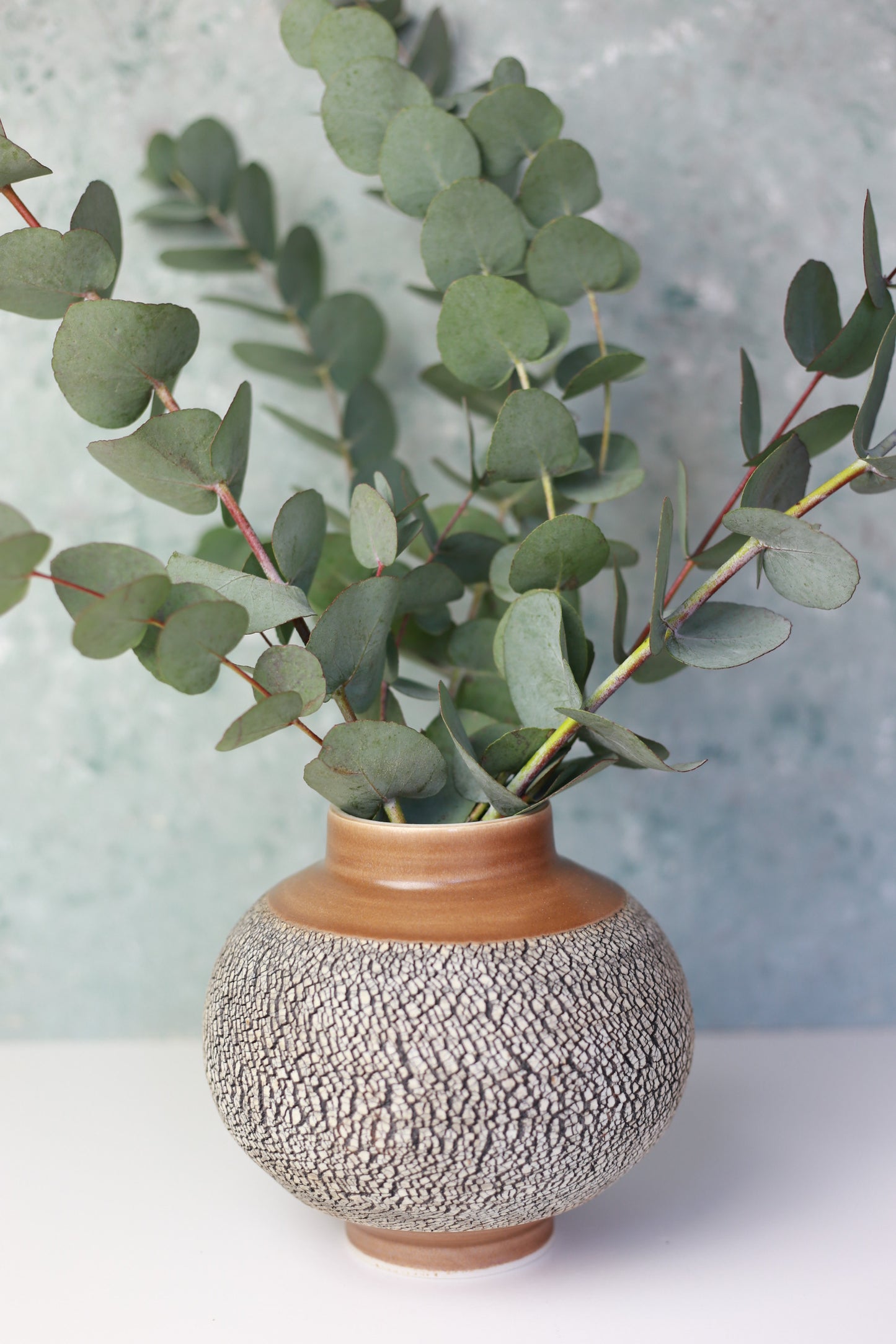Round Porcelain Vase with Texture in Caramel Brown